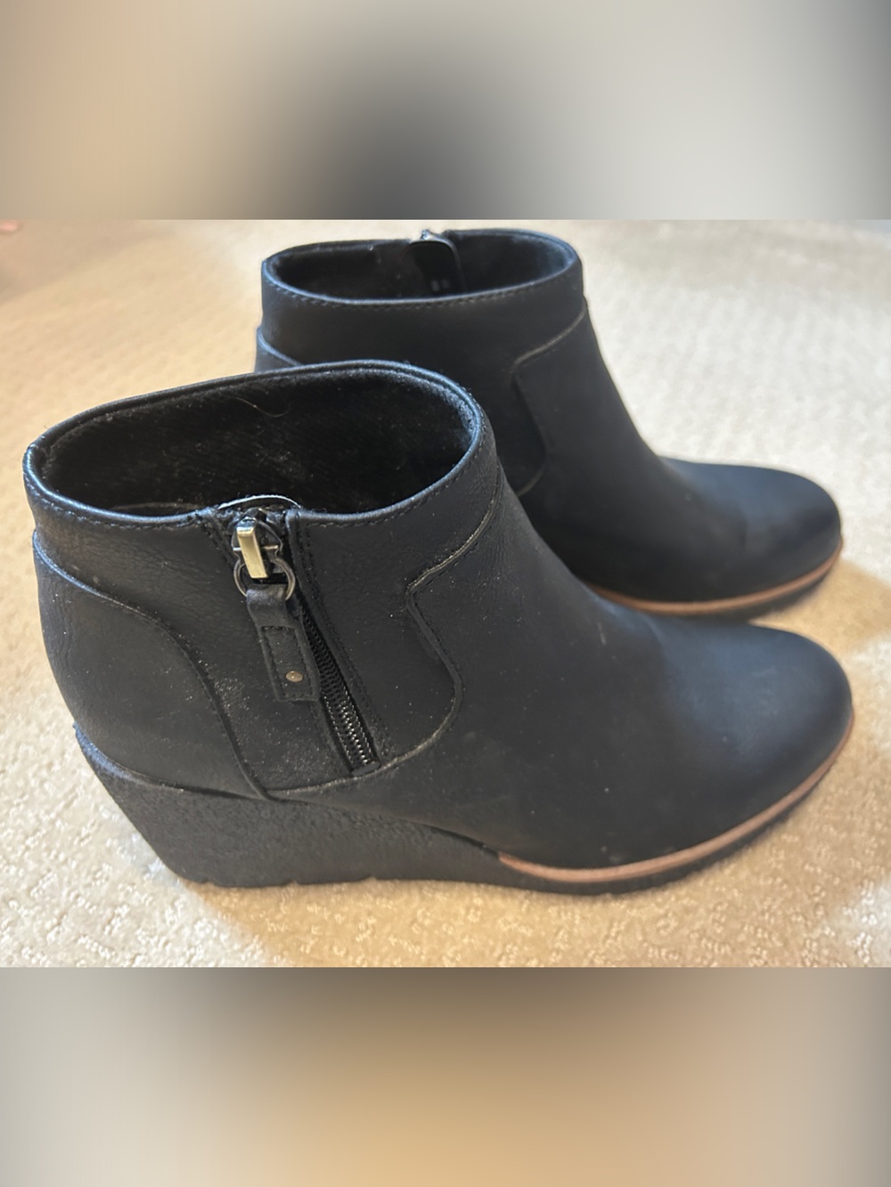 Dr. Scholl's Black Wedge Ankle Booties NWOT Size 8 Medium